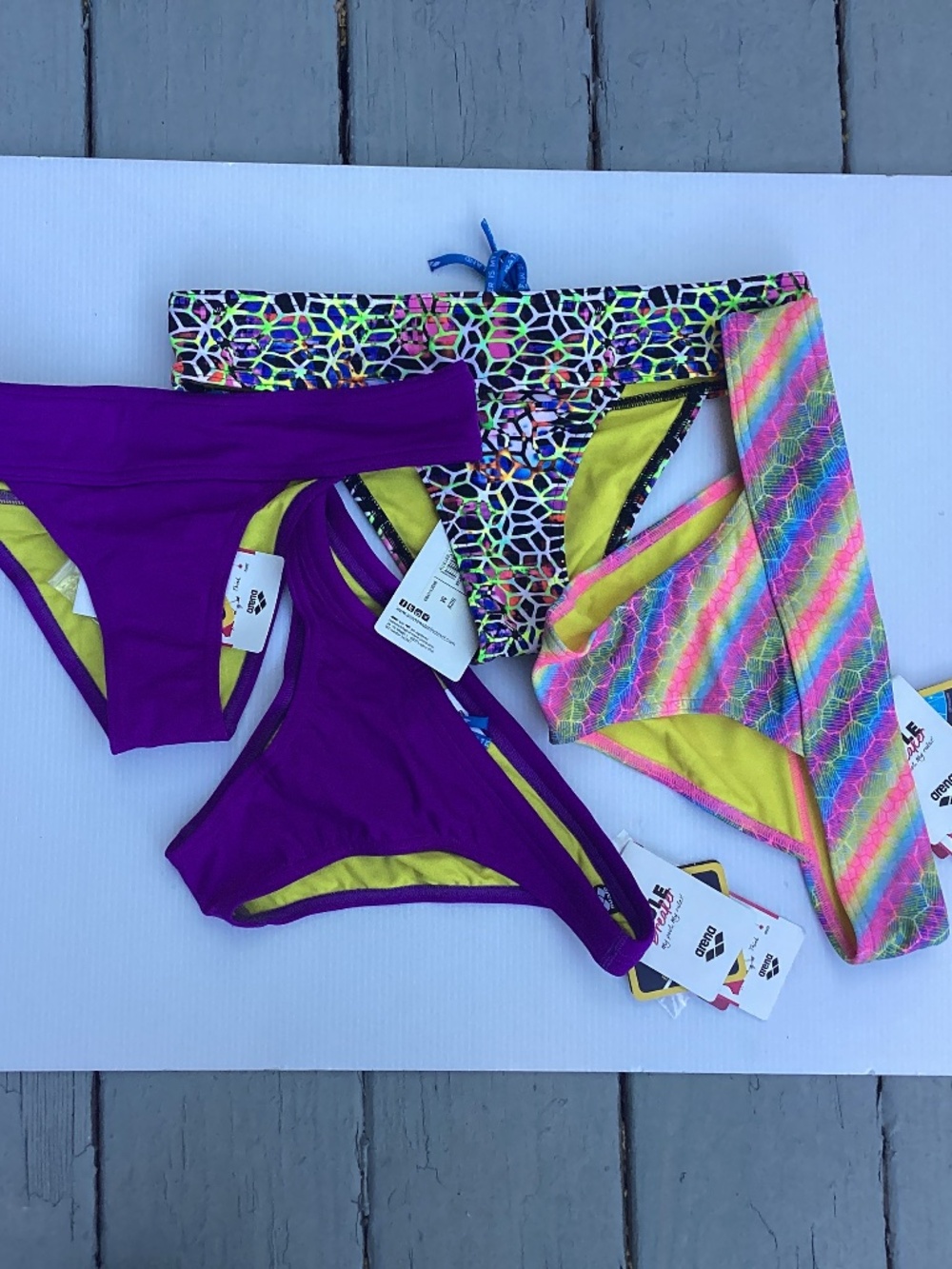 Arena NWT women’s bikini bottoms Sz M Bundle of 4